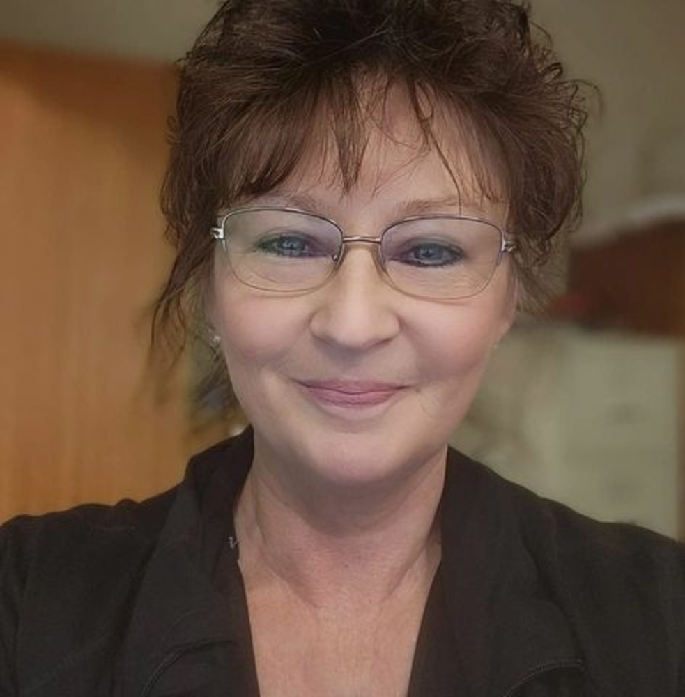 Meet your Posher, Lori